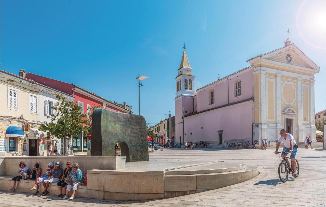 Beautiful Apartment In Porec With Wifi Esterno foto