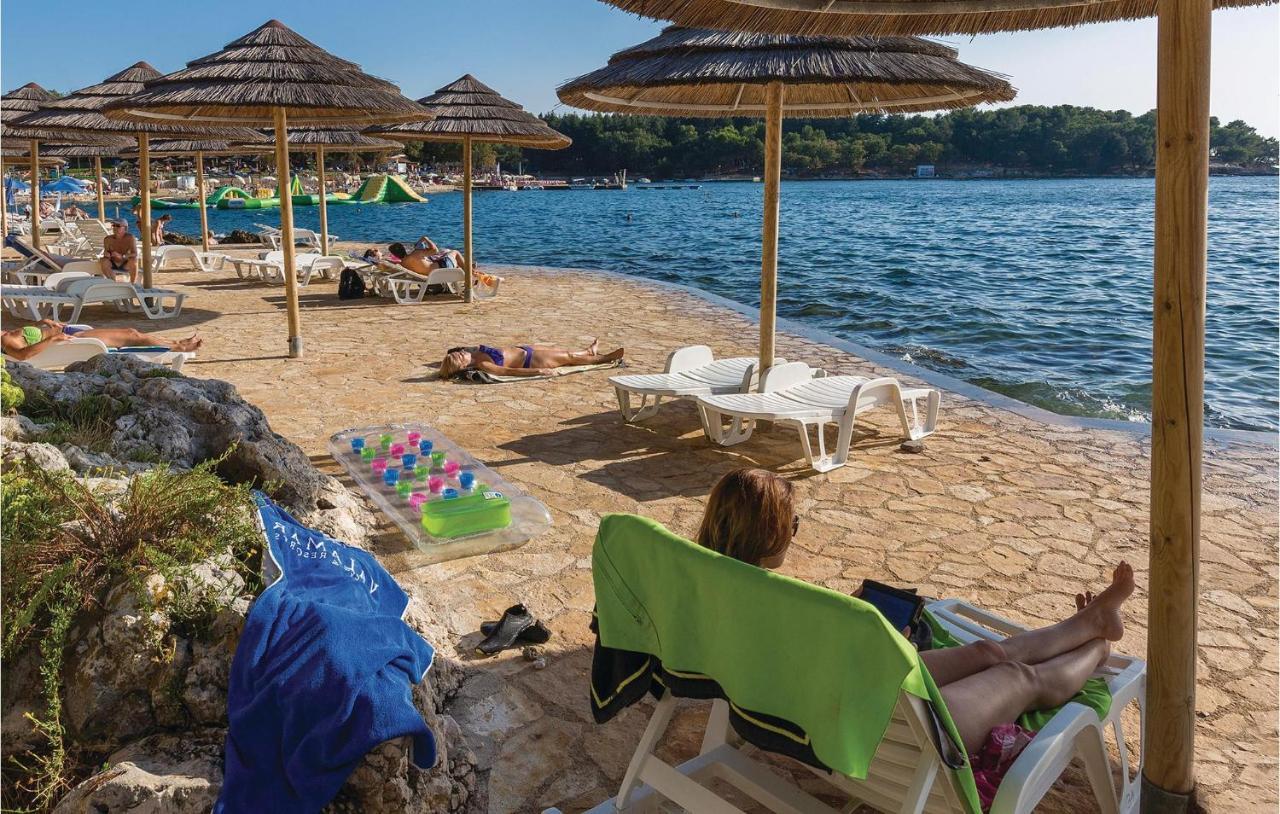 Beautiful Apartment In Porec With Wifi Esterno foto