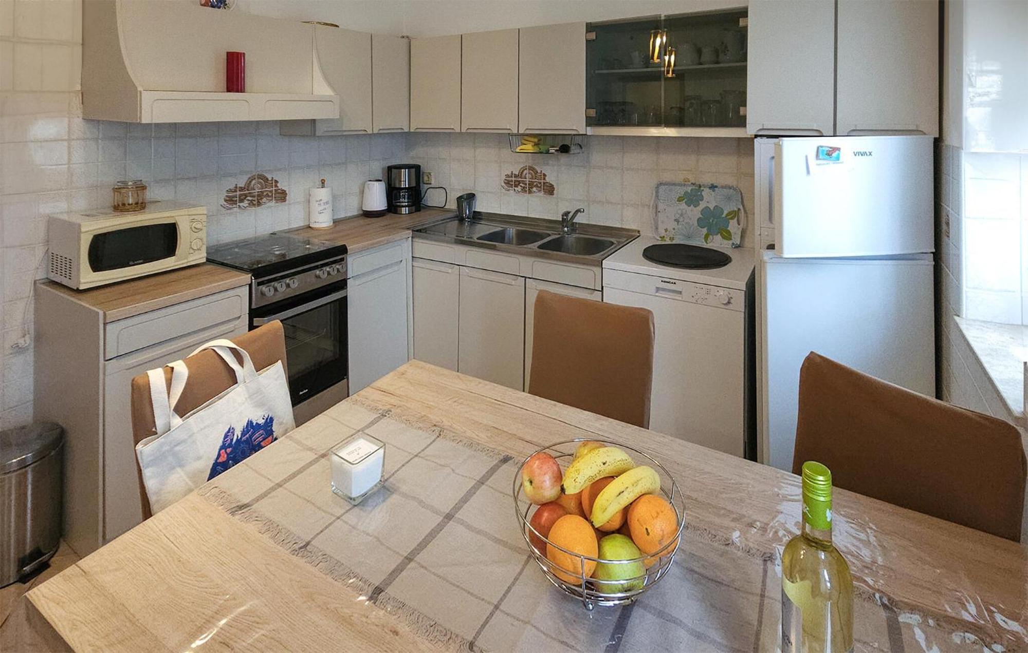 Beautiful Apartment In Porec With Wifi Esterno foto