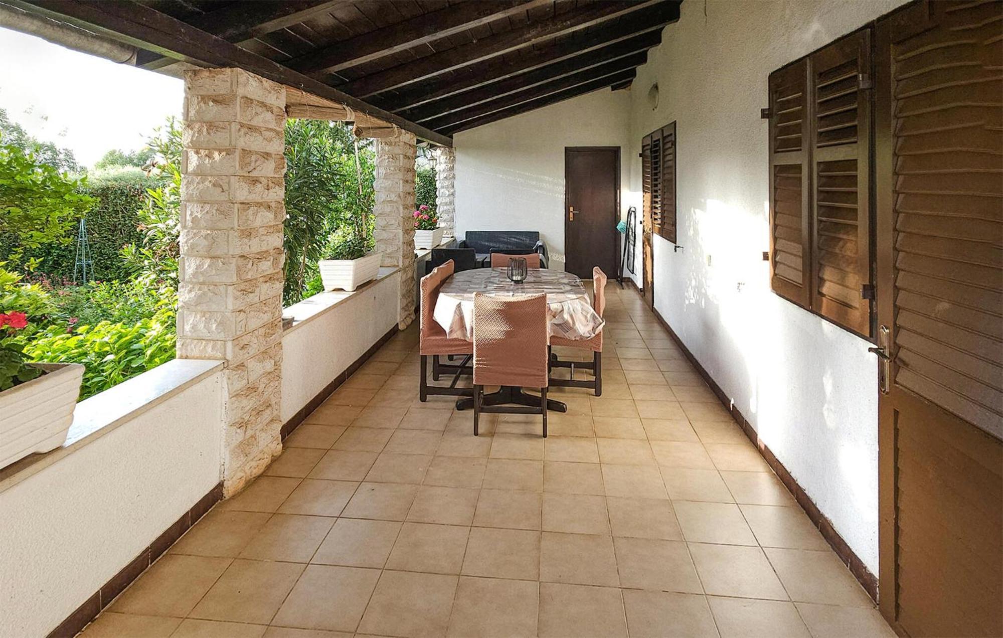 Beautiful Apartment In Porec With Wifi Esterno foto