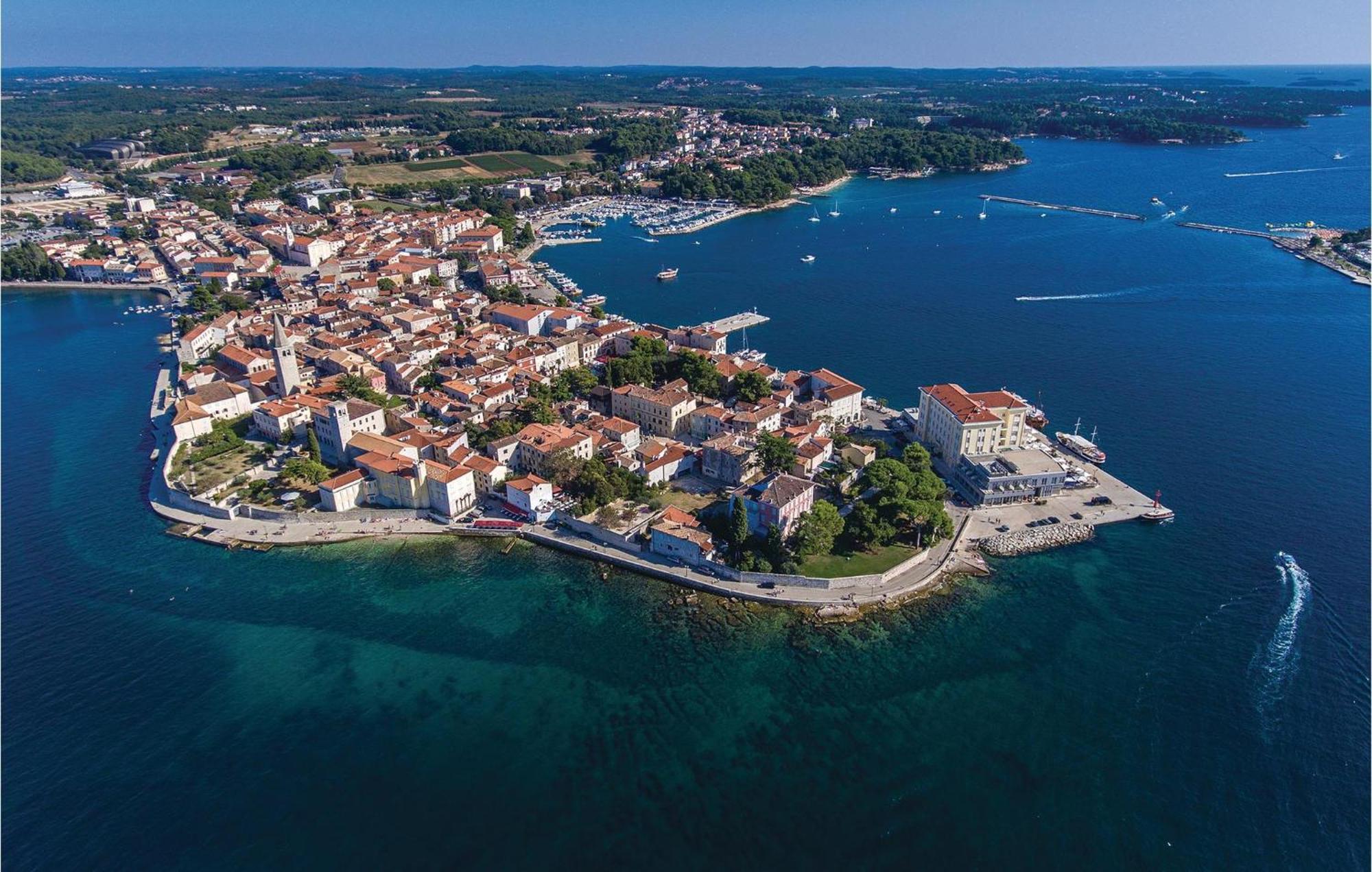 Beautiful Apartment In Porec With Wifi Esterno foto